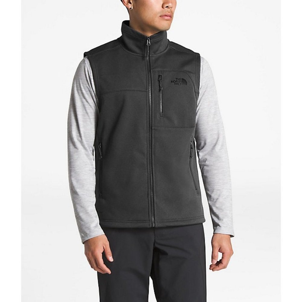 Medium Apex Risor Vest by The North Face (NWT)